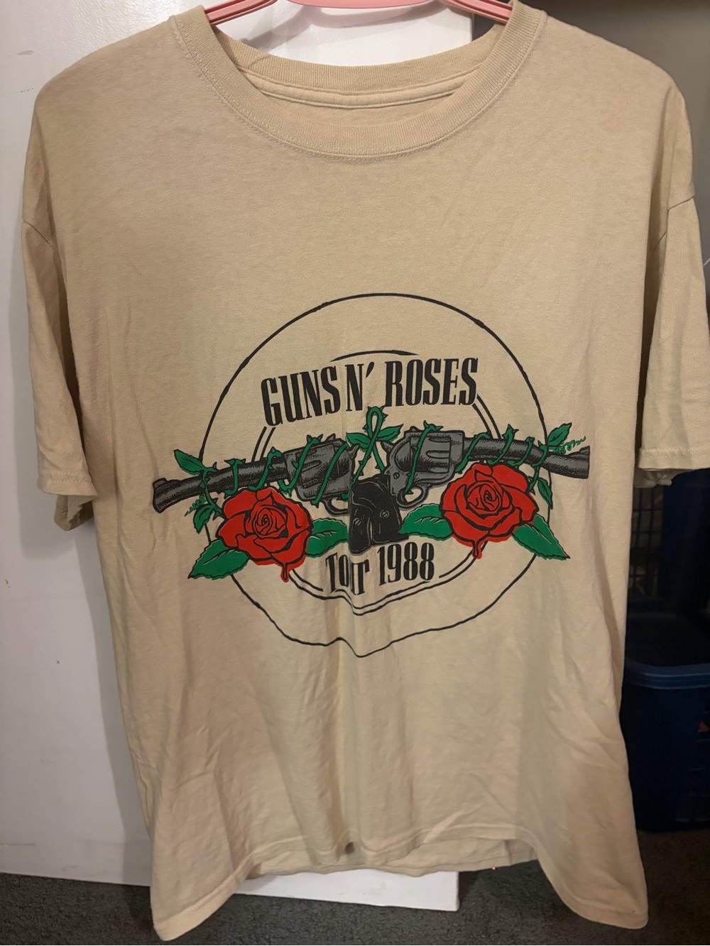 GUNS N ROSES GRAPHIC TSHIRT